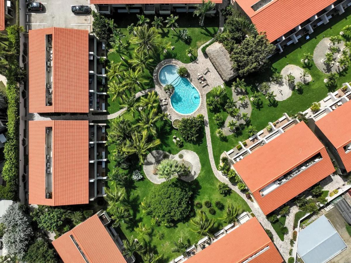 Eagle Beach Steps Away Home Palm Beach Bagian luar foto